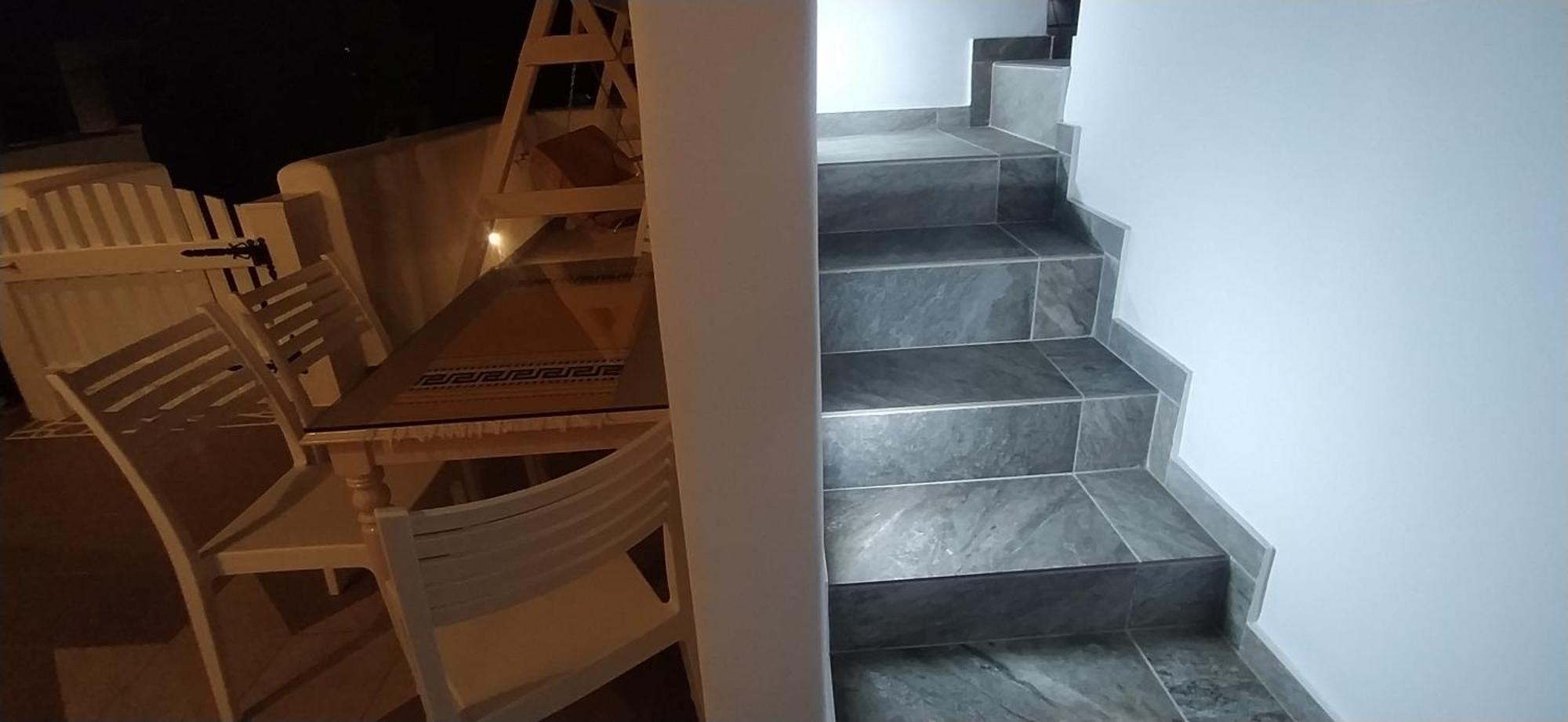 Chariot Apartments Santorini Камари Экстерьер фото